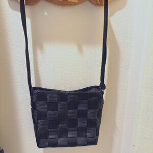 Harvey's seatbelt oversized bag